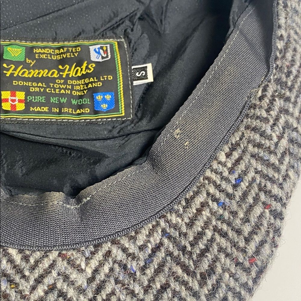 Hanna Hats Classic Gray Herringbone Flat Cap - Made in Ireland - Picture 7 of 9